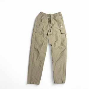 Nike Women’s Cargo Pants Small